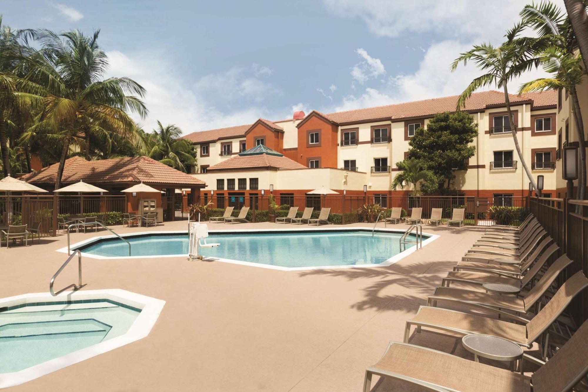 Hyatt House Miami Airport Hotel